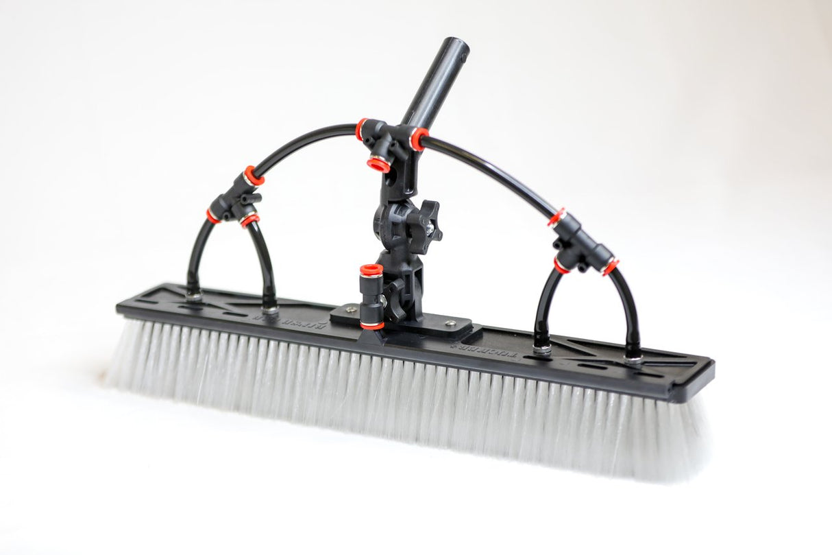 Water Fed Brush │ Alpha Boar and Nylon Bristle Hybrid - 4 Pencil Jets, Rinse Bar, and Swivel Neck - Tucker® USA#