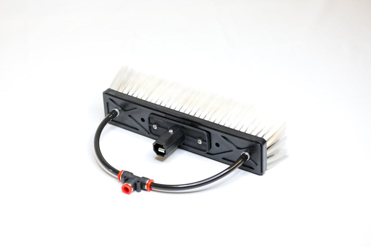 Water Fed Brush │ Dual Trim - Boar & Nylon Bristle Hybrid - 2 Pencil Jets - Tucker® USA#